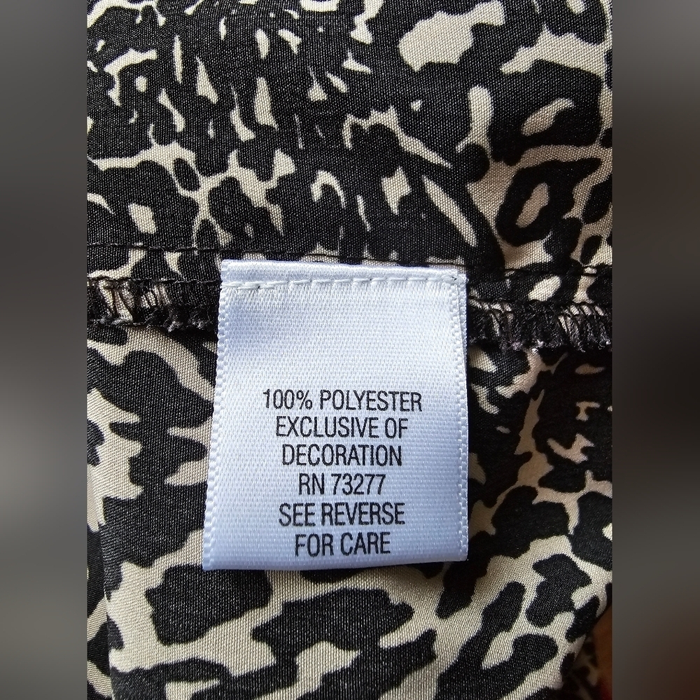Dana Buchman Animal Print Blouse Size M - Picture 8 of 12